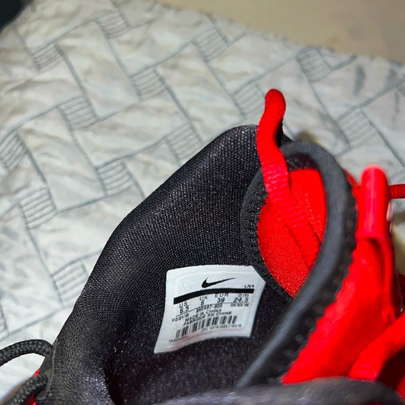 Nike HyperDunk X Red - Picture 3 of 5